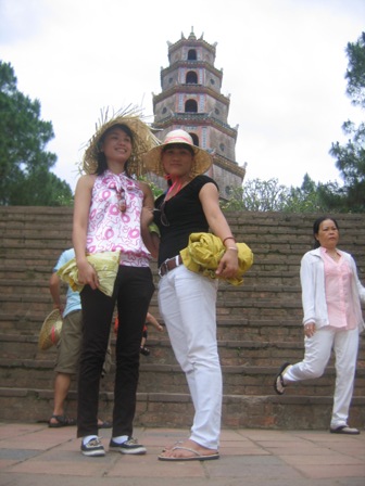 Tien Mu pagodas with Thuy and Man